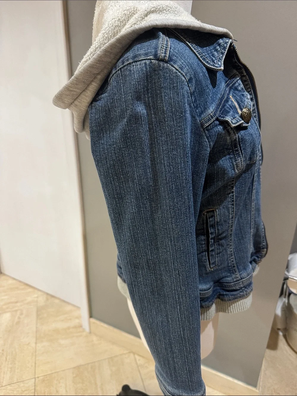Women's Blue Denim Hooded Jean Jacket with Sherpa Trim